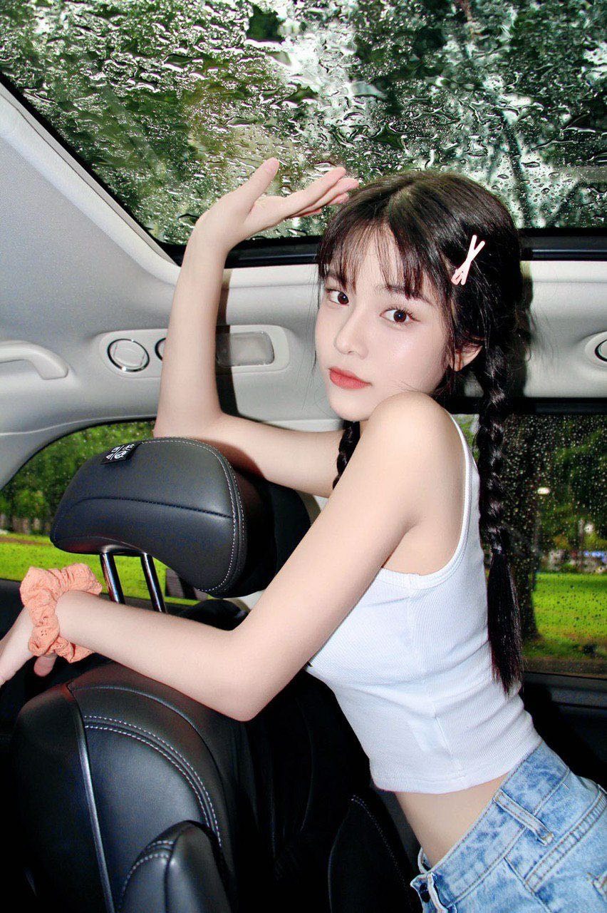 淫民日报1483期:和情人在海边车震